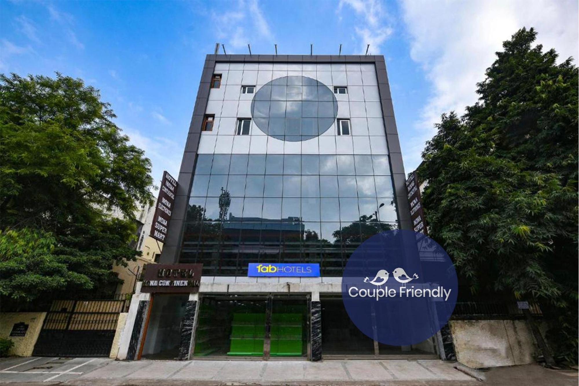 Fabhotel Mona Continental - Nr Laxmi Nagar It Hub New Delhi Eksteriør bilde